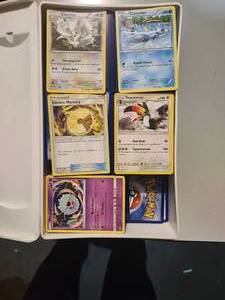 lot 206 image: 500 Miscellaneous Pokmon Cards