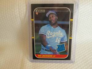 lot 18 image: 1987 Donruss Bo Jackson Rookie Card...