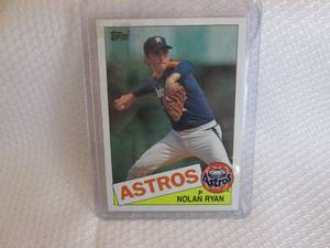 lot 37 image: 1985 Topps Nolan Ryan Card...