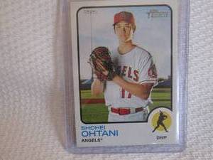 lot 261 image: 2022 Heritage Shohei Ohtani Card...