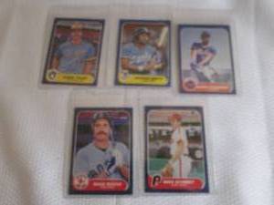 lot 263 image: 1986 Fleer Baseball Cards...