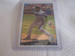 lot 309 image: 2009 Topps Chrome Ken Griffey JR Ca...