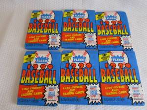 lot 355 image: 6 1990 Fleer Baseball Packs...