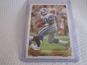 lot 380 image: 1993 Topps Barry Sanders Gold Card...