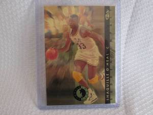 lot 406 image: 1993 Classic Shaquille O Neal Rooki...