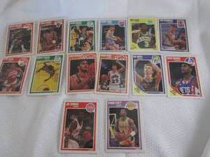 lot 477 image: 1989-90 Fleer Basketball Cards...