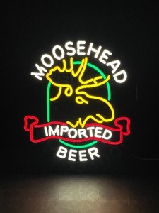 lot 22 image: Moosehead Beer, NIB, faux neon, fluorescent light up sign