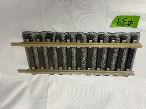 lot 39 image: Jim Beam train cars and tracks -track