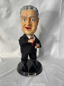 lot 201 image: Rodney Dangerfield animatronic figure, moves and talks, Ha HA