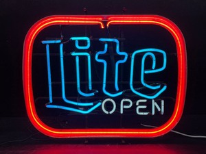 lot 246 image: Lite Open neon sign