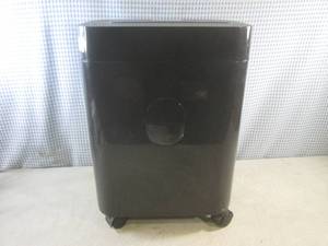 lot 6 image: (G-1) Royal PX1201 12-Sheet Crosscu...