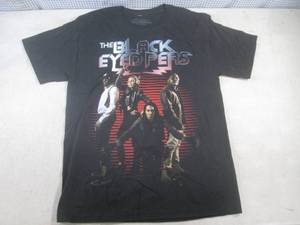 lot 73 image: (BR1) The Black Eyed Peas T-Shirt S...