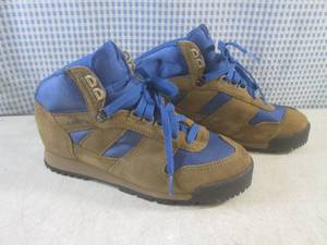 lot 83 image: (CSB) Pair of Coleman Hiking Boots ...