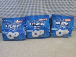 lot 174 image: (B-1) 3 Sharing Size Bags of LifeSa...
