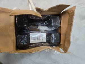 lot 110 image: A Pair of 15LB Neoprene Dumbbells ( NEW)