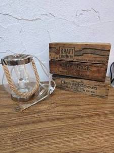 lot 37 image: Vintage wood cheese holders- night light
