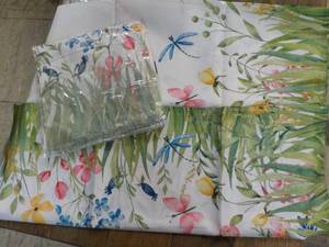 lot 70 image: 2 Tablecloths 60 x 60...