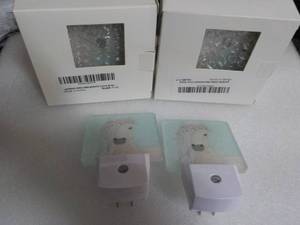 lot 89 image: 6 Nite Lights...