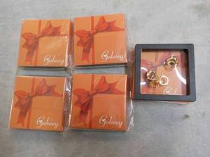 lot 111 image: 5 GoKeey Jewelry Variety...