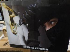 lot 136 image: Professional Video Security Wireles...