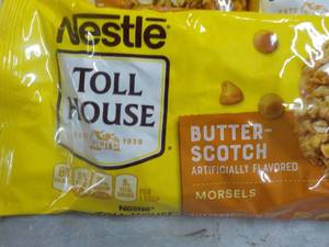 lot 142 image: 5 bags Butterscotch 11 oz Morsels...