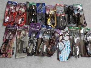 lot 210 image: 16 pair Readers Glasses -variety of...