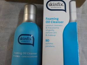 lot 229 image: 3 Skin Fix Foaming Oil Cleansers 3....