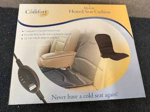 lot 32 image: Comfort Mobile Heated Seat Cushion