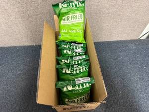 lot 226 image: 6Ct Of Kettle Air Fried Jalepeno Chips
