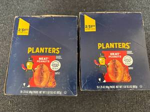 lot 252 image: 2 Packs Of Planters Heat Peanuts