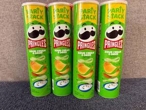 lot 195 image: 4 Cans Of Pringles
