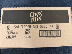 lot 145 image: 8 Pouches Of Chex Mix Cheddar