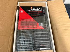 lot 73 image: 8 Adjustable 19 Cooking Grates