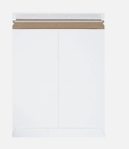 lot 209 image: Self-Seal Flat Mailers, 12 34 x 15 White