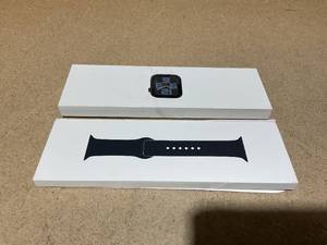 lot 234 image: Apple Watch SE 2nd Generation (GPS) 44mm Aluminum Case with Midnight Sport Band - ML (Warranty EXP 112925 LOCKED ICloud)