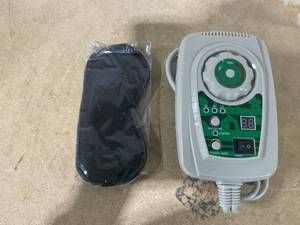 lot 495 image: Phymat Replacement Smart Controller & Eye Mask