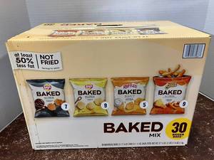 lot 91 image: Lays Baked Mix