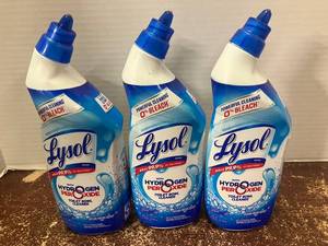 lot 80 image: Hydrogen Peroxide Toilet Bowl Cleaner