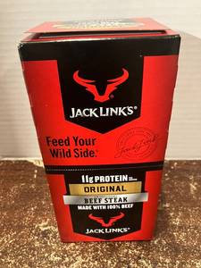 lot 33 image: Jack Links Beef Steak