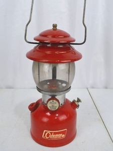 lot 39 image: Coleman Model 200A Red Lantern, Vintage USA
