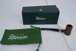 lot 42 image: Peterson of Dublin Briar Tobacco Pipe with Box and Pouch