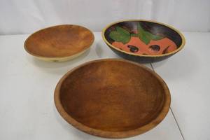 lot 55 image: Set of 3 Primitive Wooden Dough Bowls, Hand-Painted Designs
