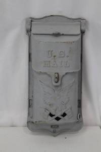 lot 81 image: Mailbox Cover - U.S. Mail Vintage Metal Wall-Mount