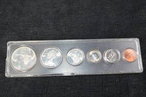 lot 238 image: Canadian Centennial Proof Set - 1867-1967 in Whitman Case