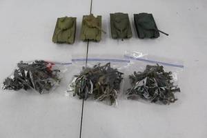 lot 257 image: Tank Model Kits - Unpainted Plastic, 4 Tanks  Extra Parts