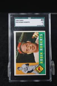 lot 305 image: Hall Of Famer Robin Roberts - 1960 Topps #264 Phillies Pitcher