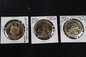 lot 346 image: Coin - 2002 St. Paul Winter Carnival Medallions (3 coins)