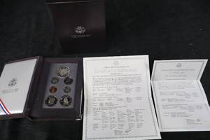 lot 351 image: United States Congressional Coins - 1989 Prestige Set