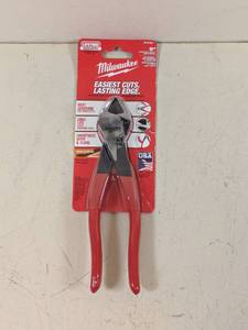 lot 4 image: NEW MILWAUKEE 8 ANGLED HEAD DIAGONAL