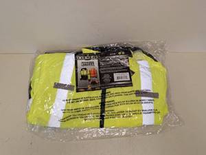 lot 113 image: NEW RADWEAR XL 2-IN-1 BOMBER JACKET